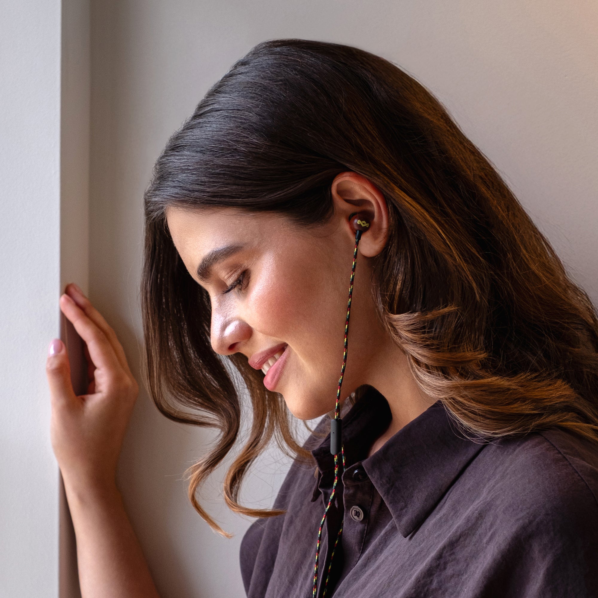 NEW! Smile Jamaica USB-C Earbuds – House of Marley