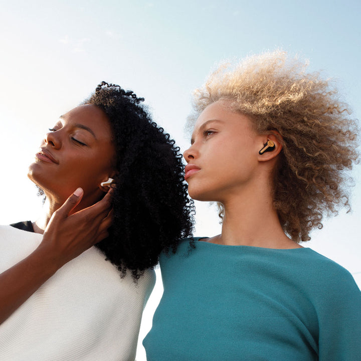  Signature Black | Rebel True Wireless Earbud